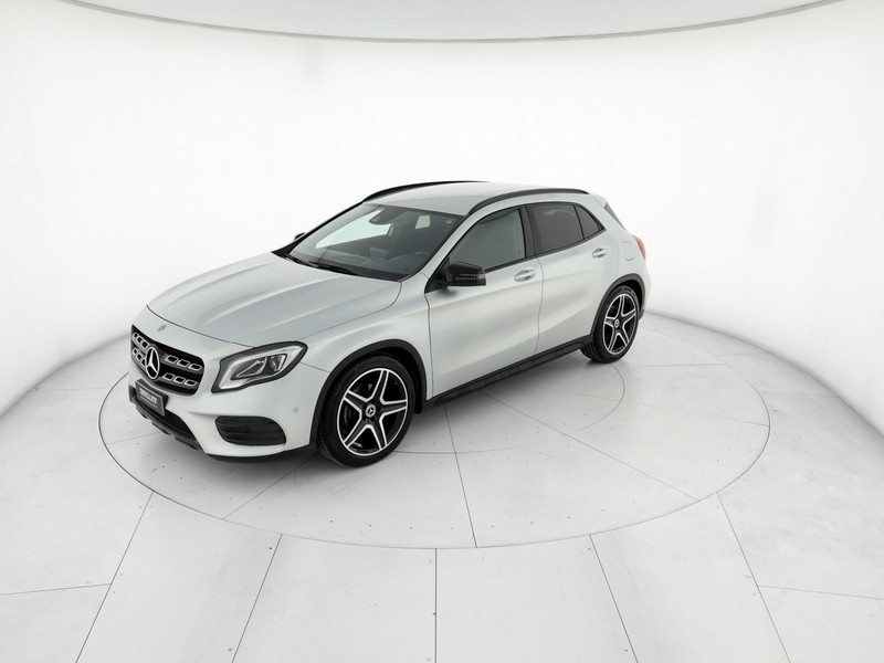 Mercedes GLA - foto 2