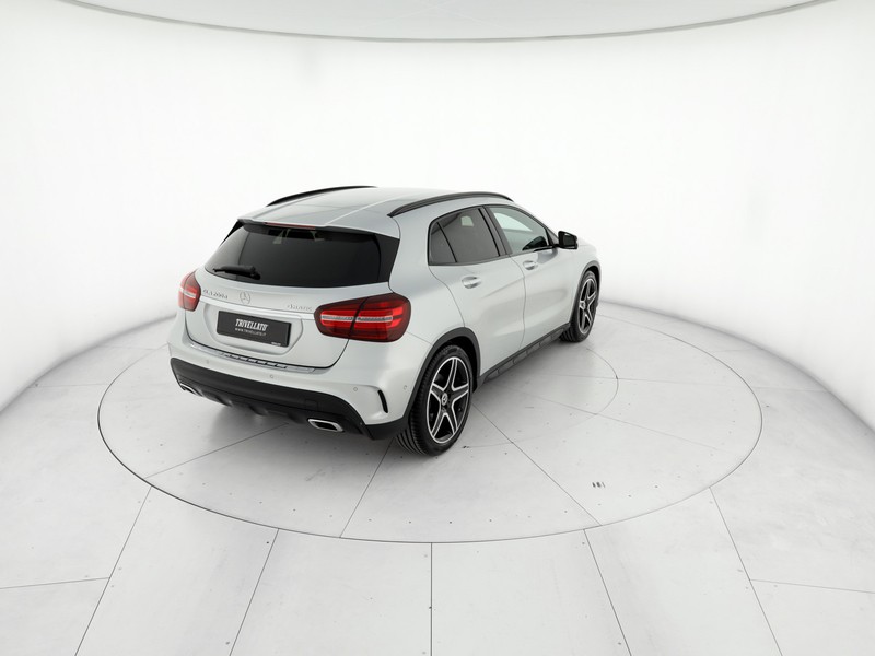 Mercedes GLA - foto 3