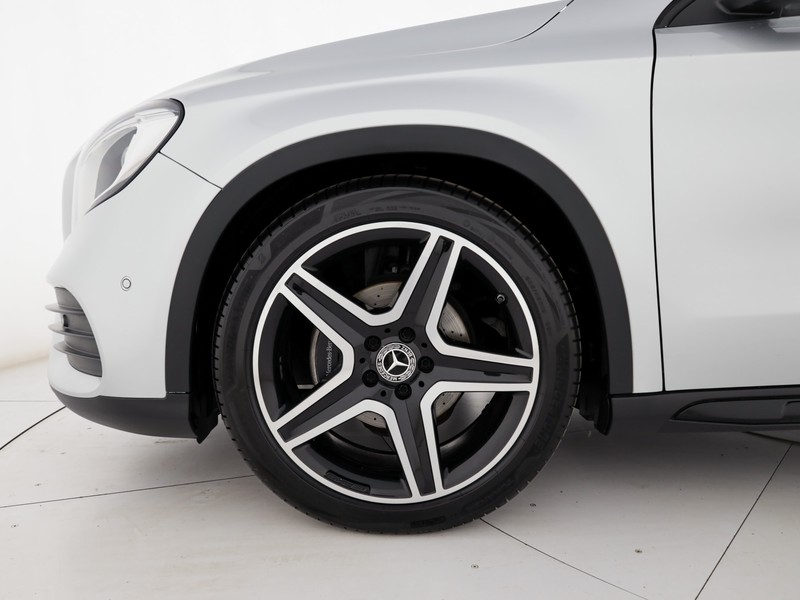 Mercedes GLA 200 d premium 4matic auto diesel argento