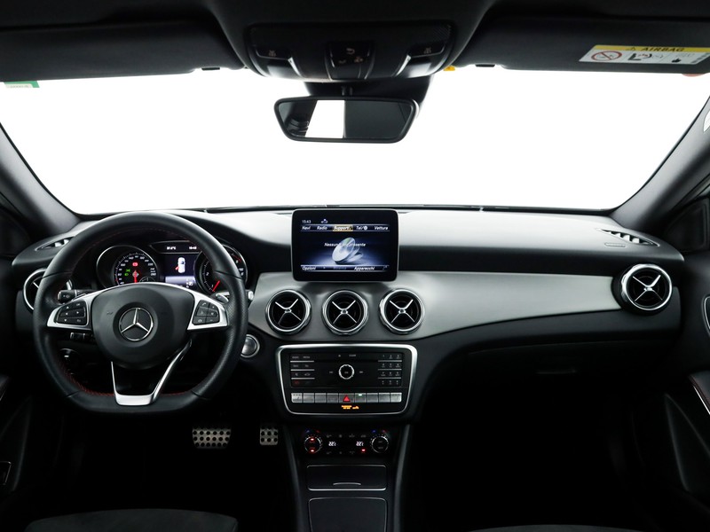 Mercedes GLA 200 d premium 4matic auto diesel argento