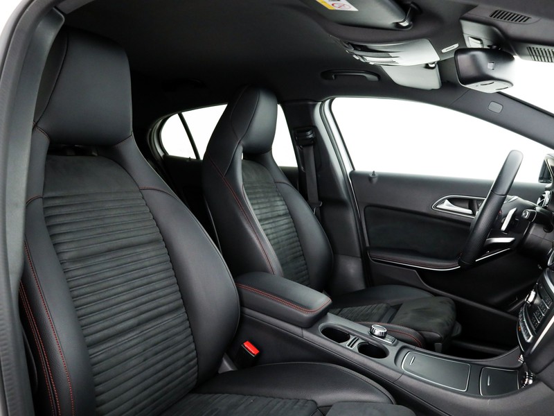 Mercedes GLA 200 d premium 4matic auto diesel argento