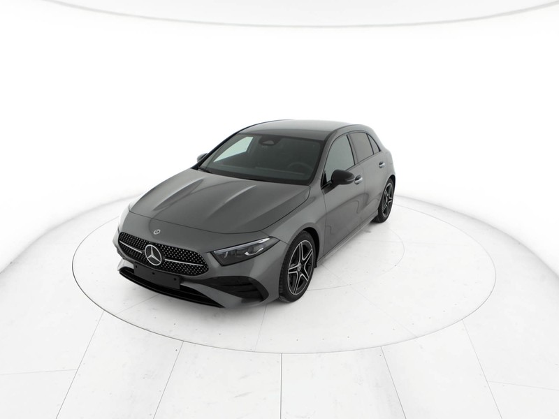 Mercedes Classe A 180 d amg line extra auto diesel grigio