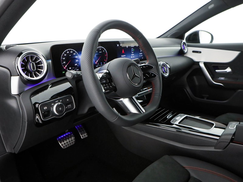Mercedes Classe A 180 d amg line extra auto diesel grigio