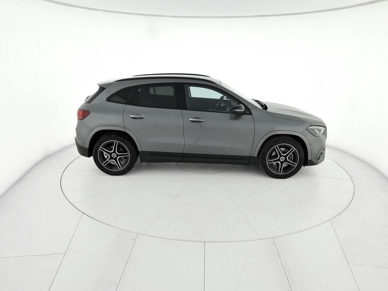 Mercedes GLA 200 d automatic diesel grigio