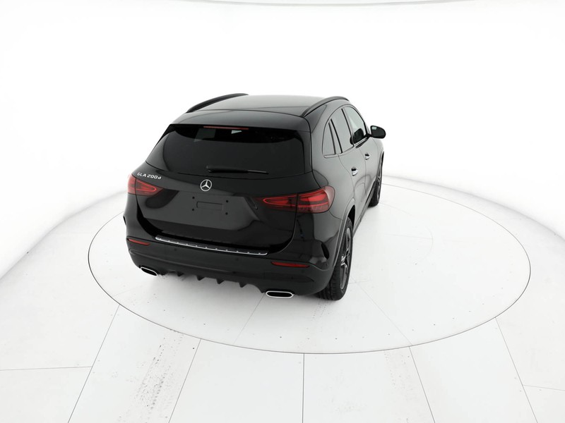 Mercedes GLA 200 d automatic diesel nero