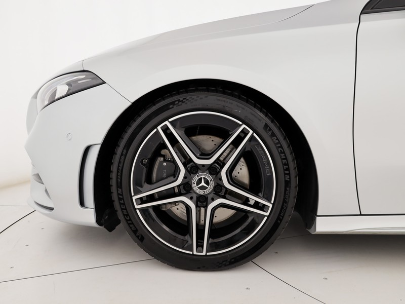 Mercedes Classe A 220 premium auto benzina argento