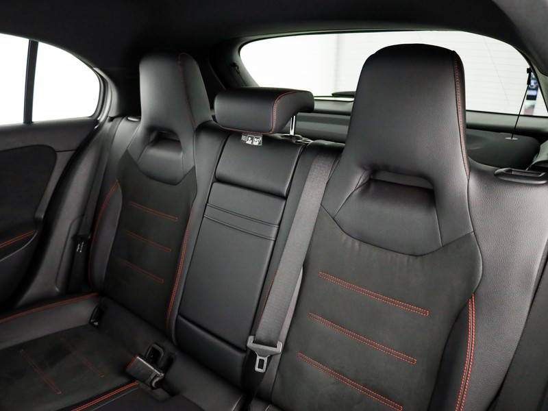 Mercedes Classe A 220 premium auto benzina argento