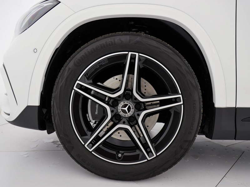 Mercedes GLA 180 Automatic benzina bianco