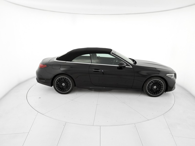 Mercedes CLE 200 4MATIC CABRIO  nero
