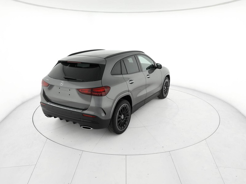 Mercedes GLA 200 d automatic diesel grigio
