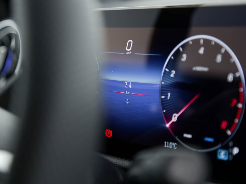 Mercedes GLA 180 amg line extra auto benzina grigio