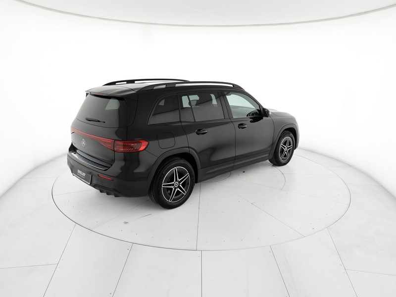 Mercedes EQB - foto 4