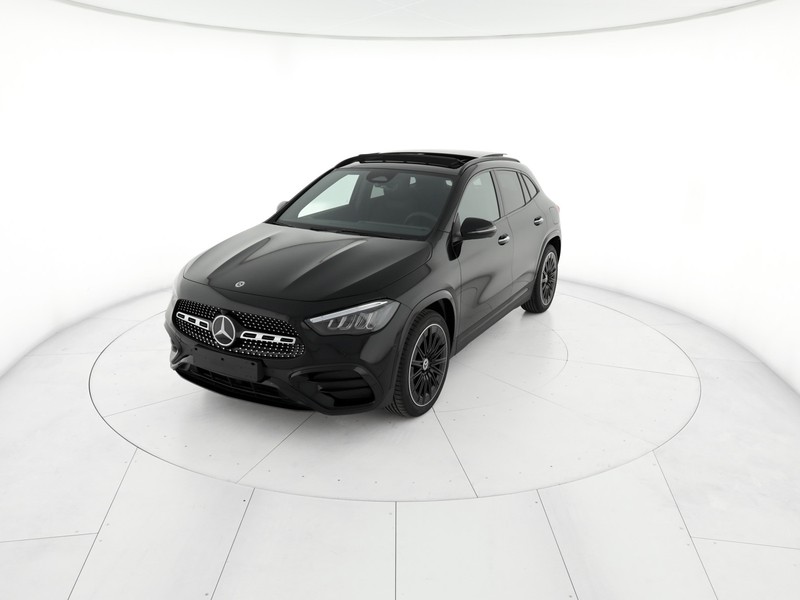 Mercedes GLA 180 Automatic benzina nero