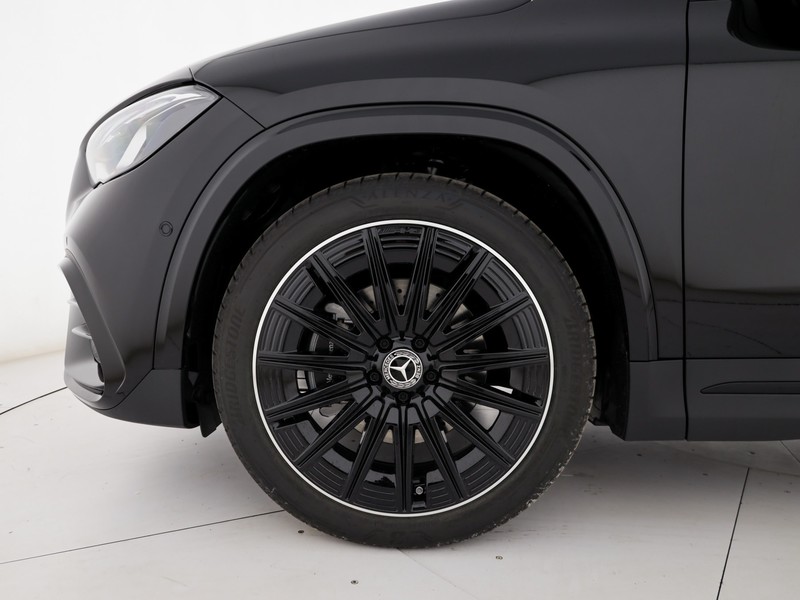 Mercedes GLA 180 Automatic benzina nero