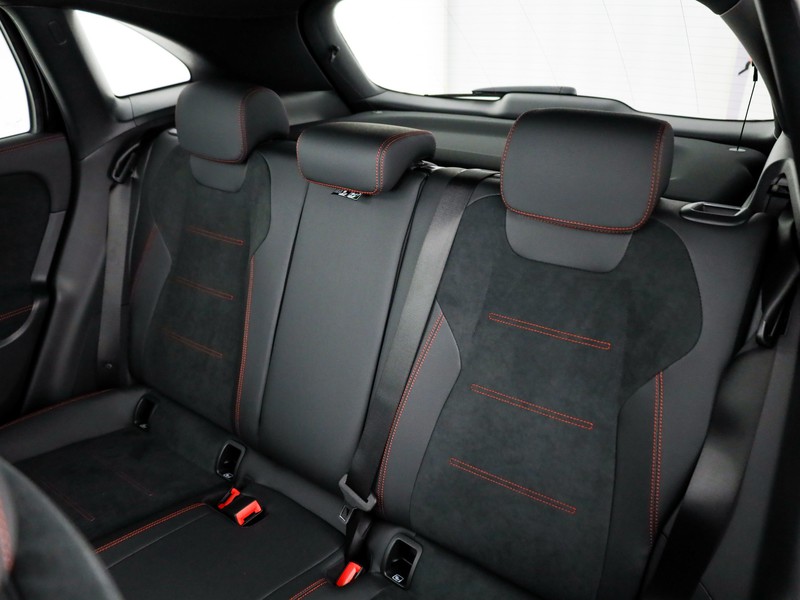 Mercedes GLA 180 Automatic benzina nero