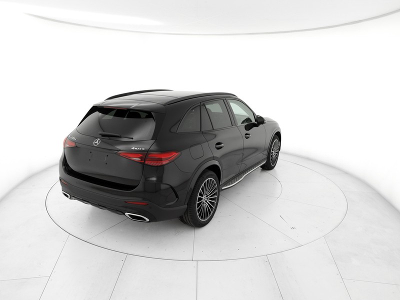 Mercedes GLC 220 d 4MATIC  nero