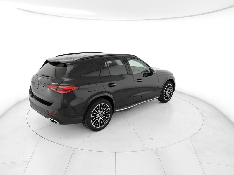 Mercedes GLC 220 d 4MATIC  nero