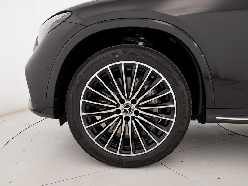 Mercedes GLC 220 d 4MATIC  nero