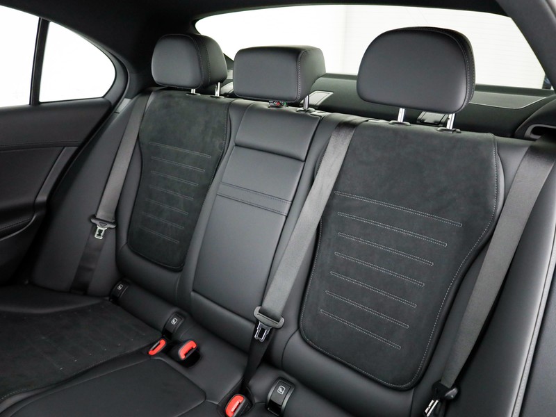 Mercedes Classe C Berlina 220 d mhev amg line premium plus 4matic 197cv auto ibrido argento