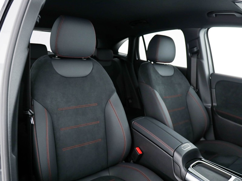 Mercedes GLA 200 d Automatic diesel grigio