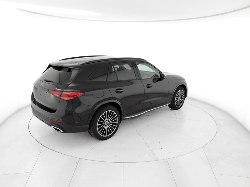 Mercedes GLC 220 d 4MATIC  nero