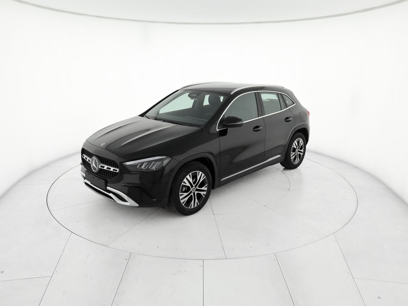Mercedes GLA 180 Automatic benzina nero