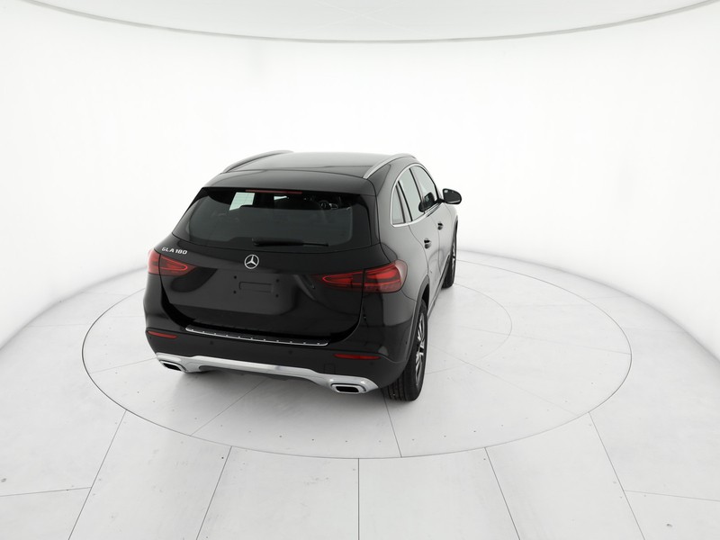 Mercedes GLA 180 Automatic benzina nero
