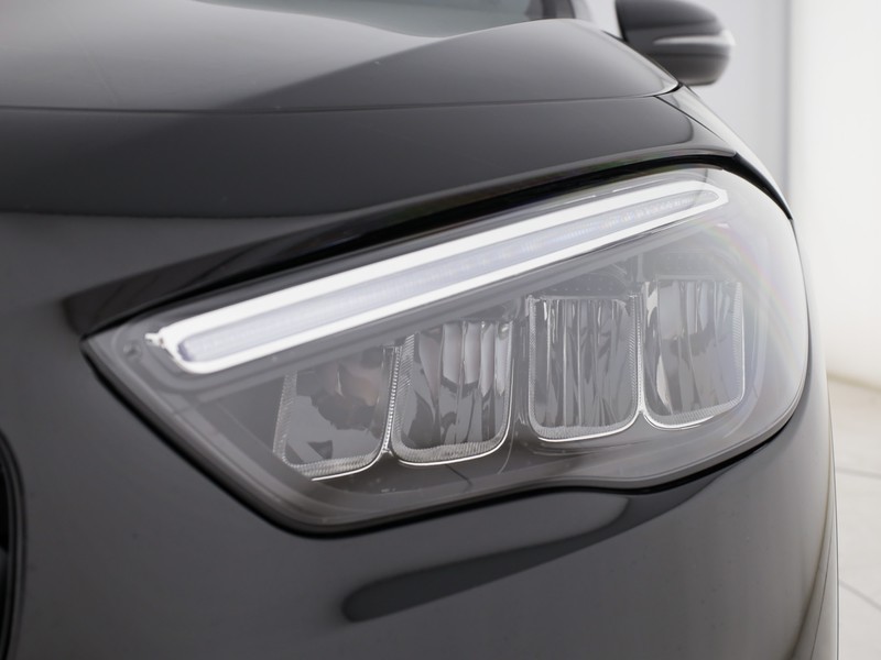 Mercedes GLA 180 Automatic benzina nero
