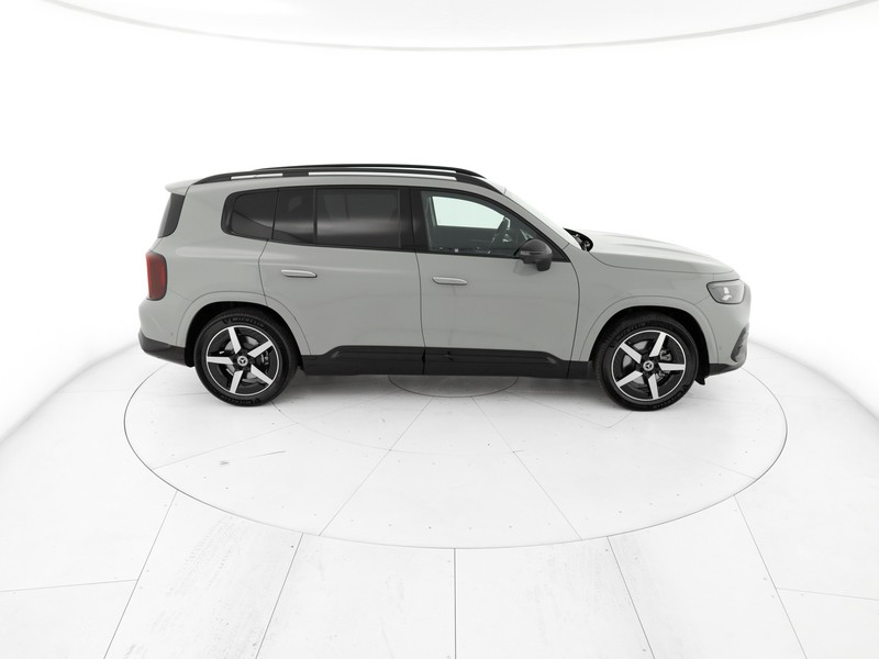 Mercedes GLB 200 Ibrida  grigio