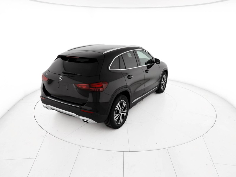 Mercedes GLA - foto 3