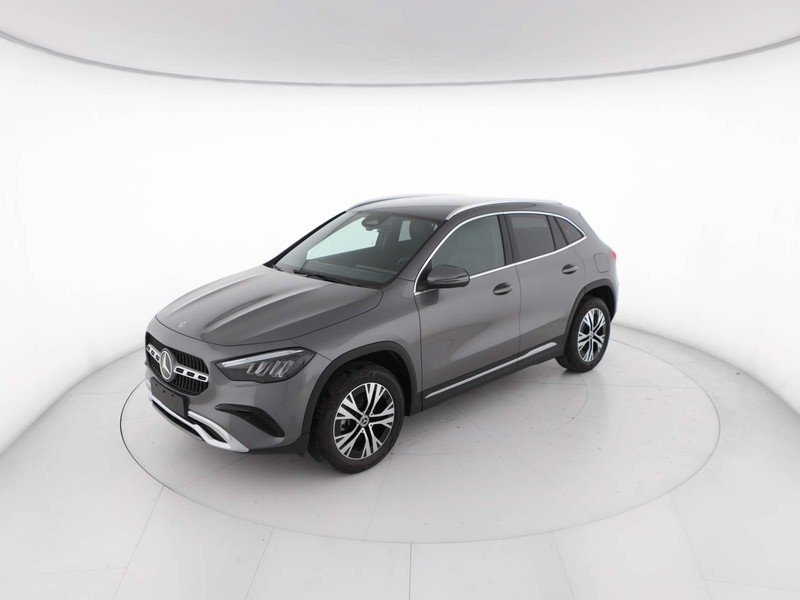 Mercedes GLA - foto 2