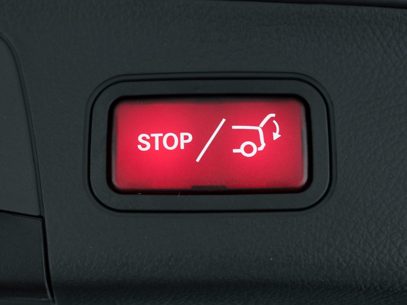 Mercedes GLA 180 progressive extra auto benzina grigio