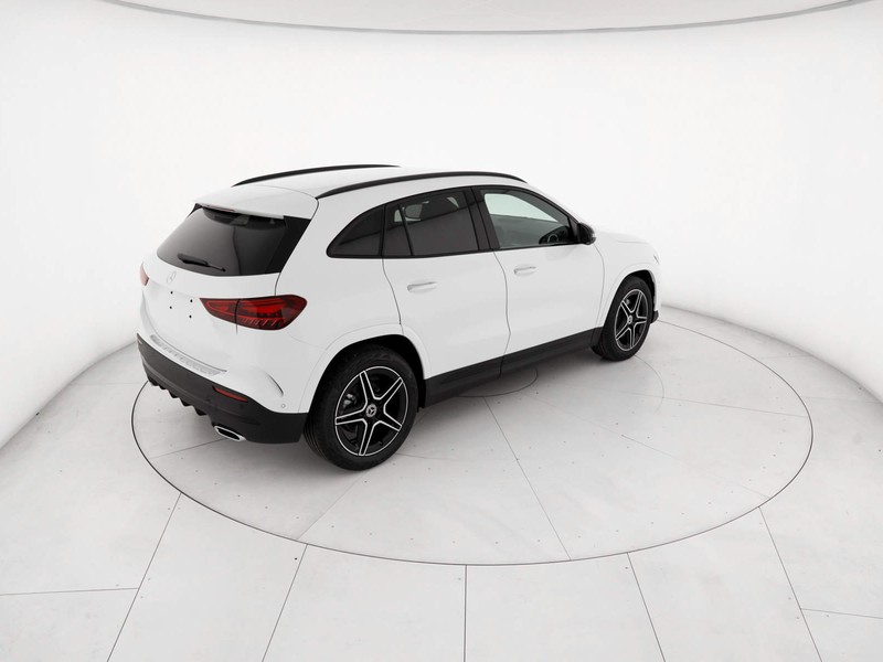 Mercedes GLA - foto 4