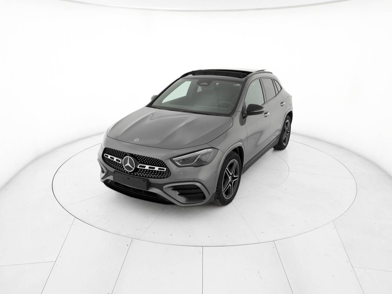 Mercedes GLA 200 d automatic diesel grigio