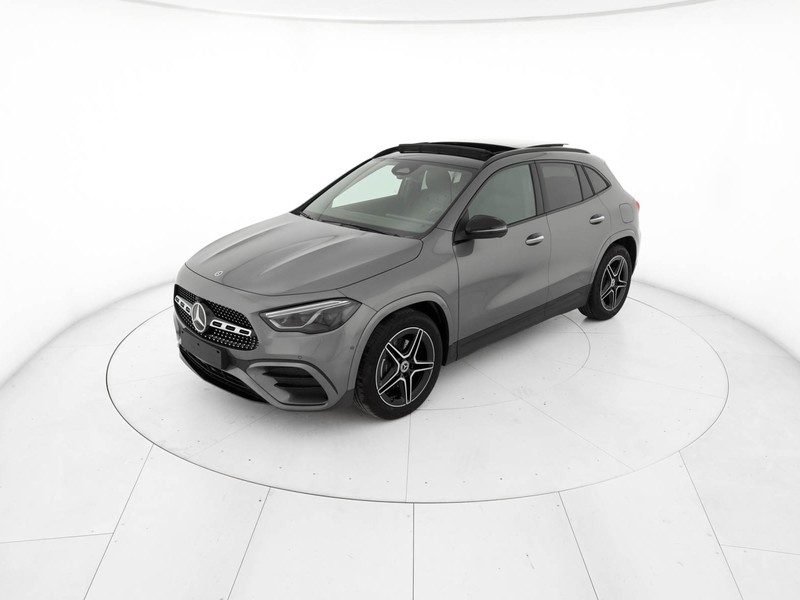 Mercedes GLA 200 d automatic diesel grigio