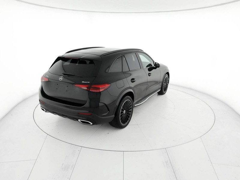 Mercedes GLC 220 d 4MATIC  nero