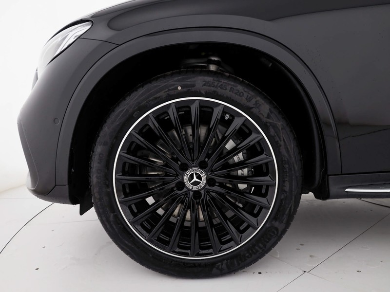 Mercedes GLC 220 d 4MATIC  nero
