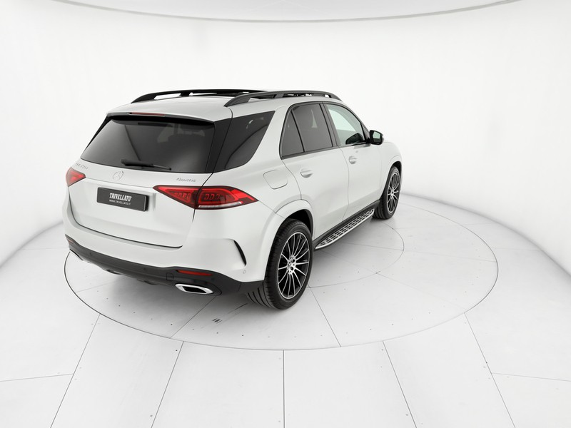 Mercedes GLE - foto 3