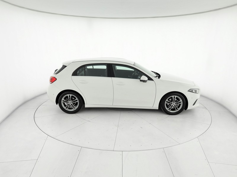 Mercedes Classe A 180 d business auto diesel bianco