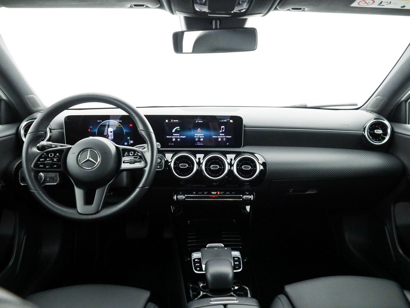 Mercedes Classe A 180 d business auto diesel bianco