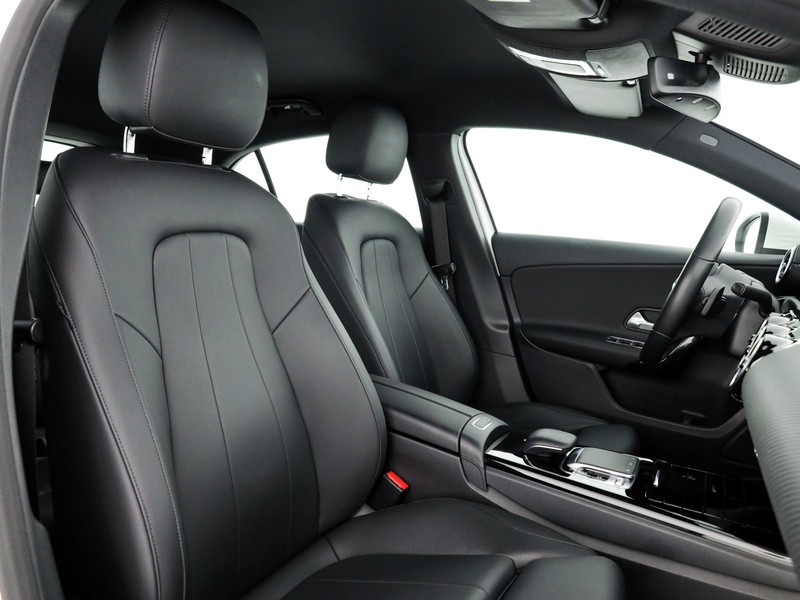 Mercedes Classe A 180 d business auto diesel bianco