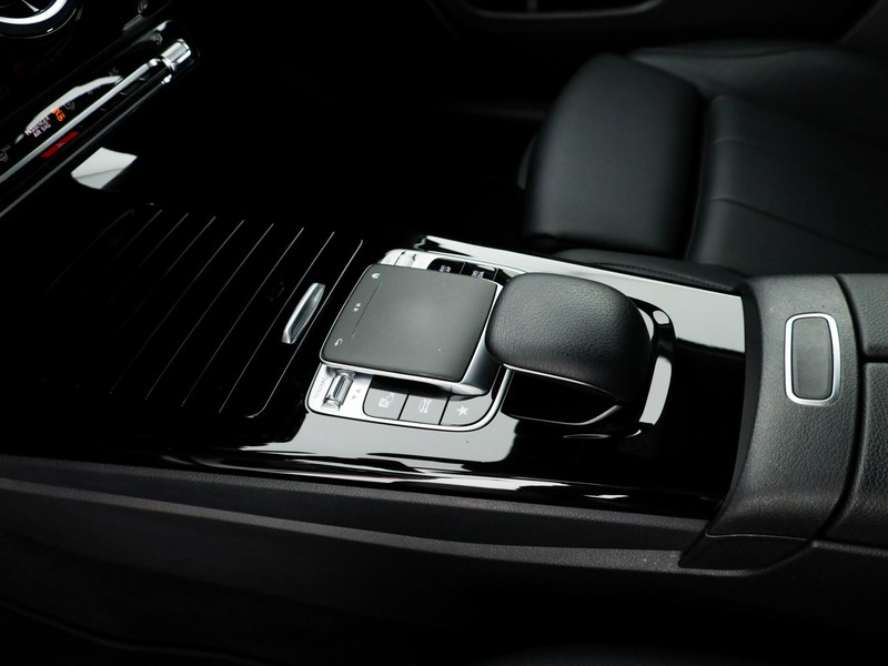 Mercedes Classe A 180 d business auto diesel bianco