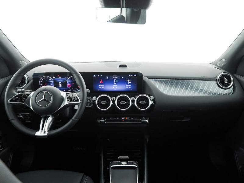 Mercedes GLA 180 Automatic benzina bianco