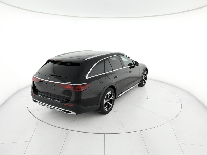 Mercedes Classe E SW All-Terrain E 220 d 4MATIC All Terrain  nero