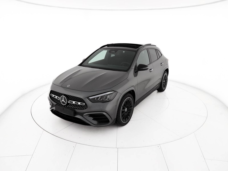 Mercedes GLA 200 d automatic diesel grigio