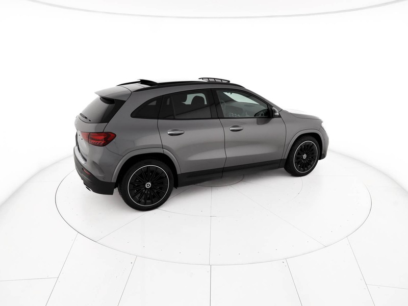 Mercedes GLA 200 d automatic diesel grigio