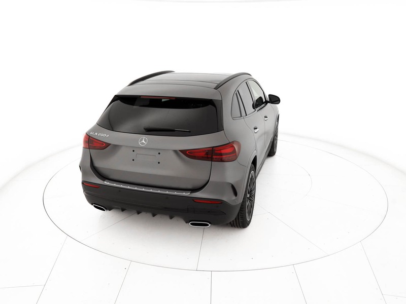 Mercedes GLA 200 d automatic diesel grigio