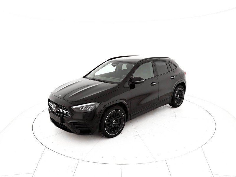 Mercedes GLA 180 Automatic benzina nero