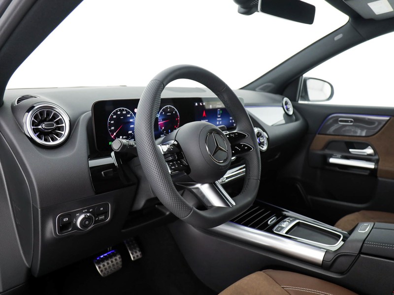 Mercedes GLA 180 d amg line advanced plus auto diesel grigio