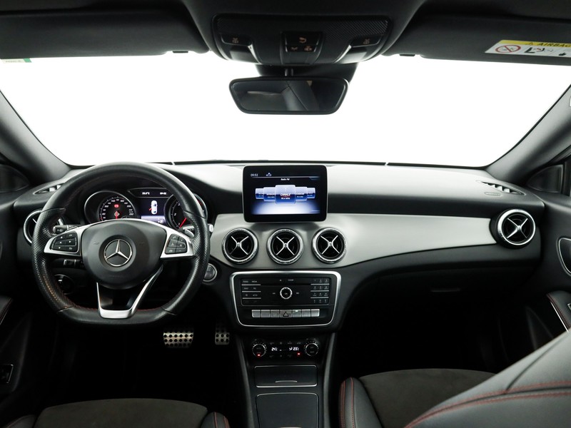 Mercedes CLA Coupè 200 d sport activity edition auto diesel bianco